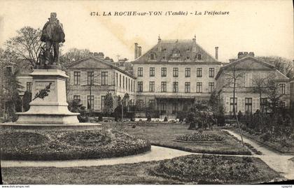 CPA La Roche sur Yon La prefecture