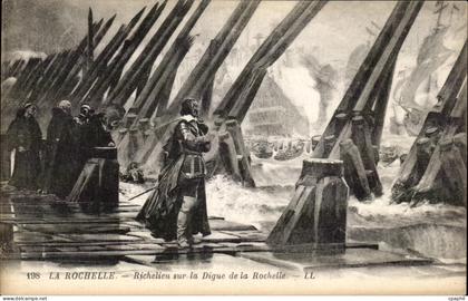 CPA La Rochelle Richelieu Sur La Digue de La Rochelle