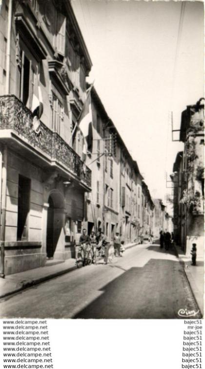 La Roquebrussanne - l'hôtel de ville