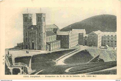 Carte Postale - 38 - La Salette - Pèlerinage de Notre Dame de la Salette - Le Sanctuaire - CPA - Voir Scans Recto-Verso