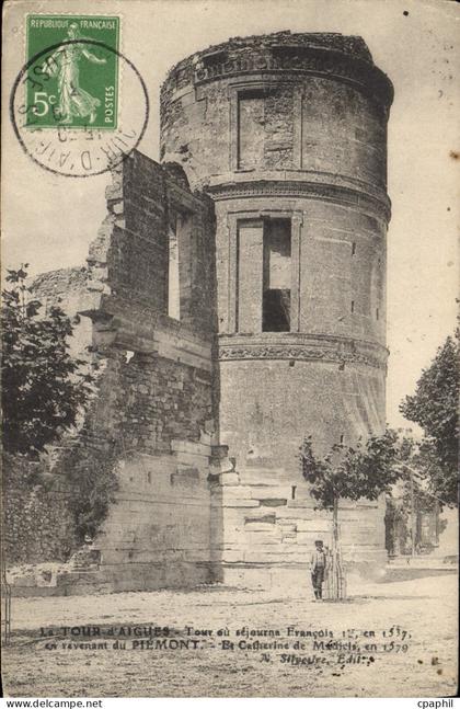 CPA La Tour d'Aigues (Vaucluse) Tour ou sejourna Francois