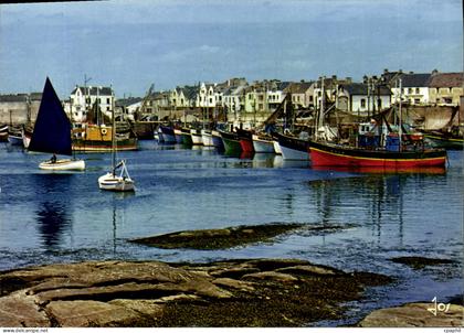 CPSM La Turballe Le Port De Peche et Les Bateaux