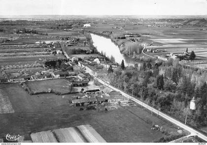 82 Bressols vue panoramique aérienne vers Montauban (scan R/V) n° 44 \ PLL1807