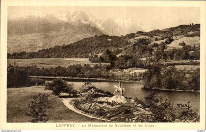 CPA Laffrey Le Monument de Napoleon 1er et les Alpes