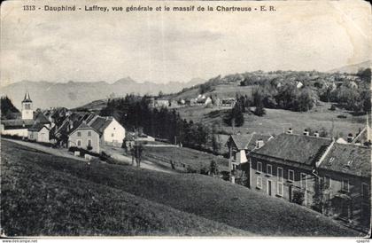 Dauphine - Laffrey - Vue Generale et le Massif de la Chartreuse - CPA