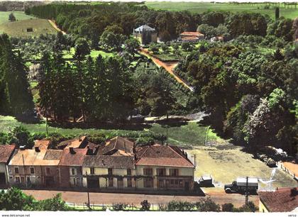 Carte postale ancienne de LAMARCHE