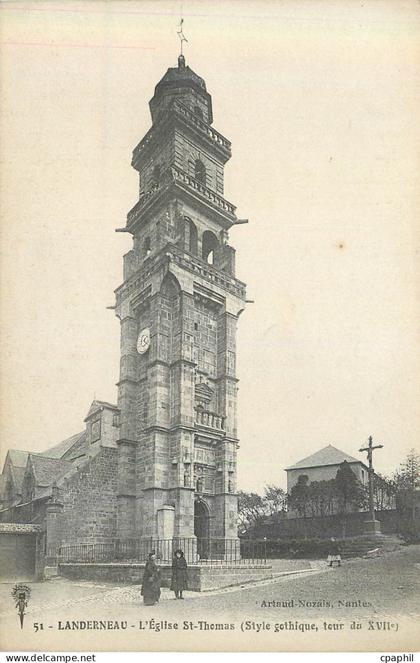 CPA Landerneau L'Eglise St Thomas (Style Gothique Tour du XVIIe)