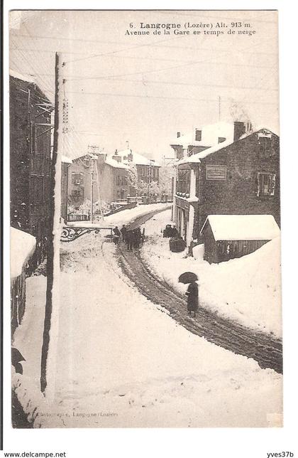 LANGOGNE - Avenue de la gare en temps de neige
