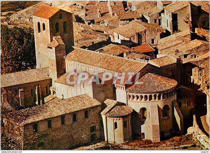 CPM Languedoc Saint Guilhem le Desert Vue generale de l'Abbaye