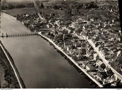 CPM Laroche Saint Cydroine Vue generale aerienne