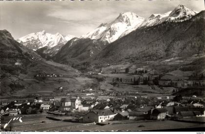 CPA Laruns Basses Pyrenees vue generale le Ger