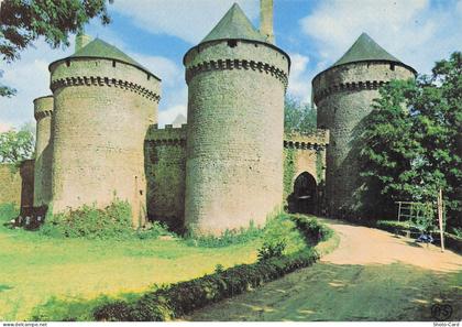 53 LASSAY LES CHATEAUX LE CHATEAU DE LASSAY