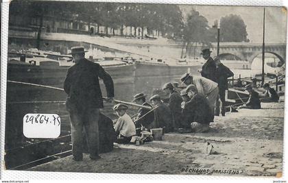 PARIS- PECHEURS PARISIENS