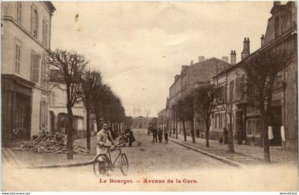 Le Bourget - Avenue de la Gare