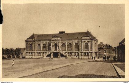 CPA Le Cateau salle des Fetes