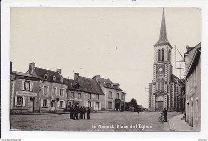 CPSM 53 LE GENEST Place de l'église