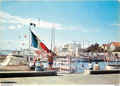30 - Le Grau du Roi - Le canal sur le Virdoule, au fond : La Plage - Bateaux - CPM - Voir Scans Recto-Verso