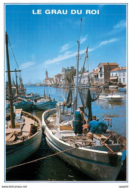 CPM Le Grau du Roi Bateaux de peche