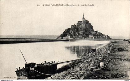 CPA Le Mont Saint Michel A Maree Haute