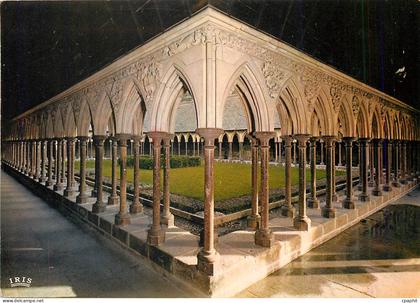 CPM Le Mont Saint Michel le cloitre