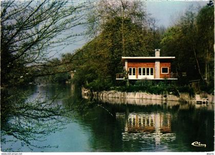 CPM LE PERREUX-sur-MARNE BRY-sur-MARNE - La Marne et l'Ile d'Amour (1351839)