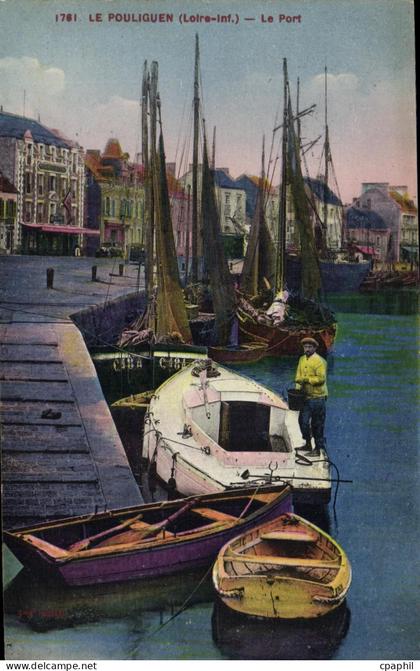CPA Le Pouliguen Le Port Bateaux