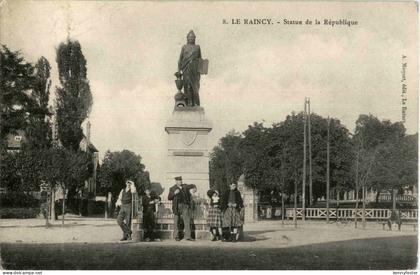 Le Raincy - Statue de la Republique