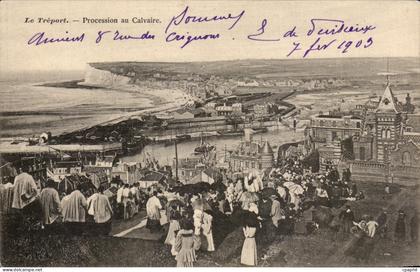 CPA Le Treport Procession Au Calvaire