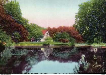CPA Le Vesinet Le Lac