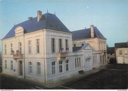 86 LENCLOITRE LA MAIRIE