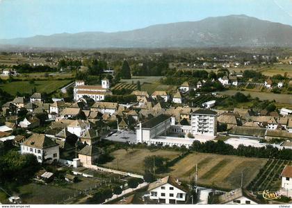LES AVENIERES  VUE GENERALE AERIENNE