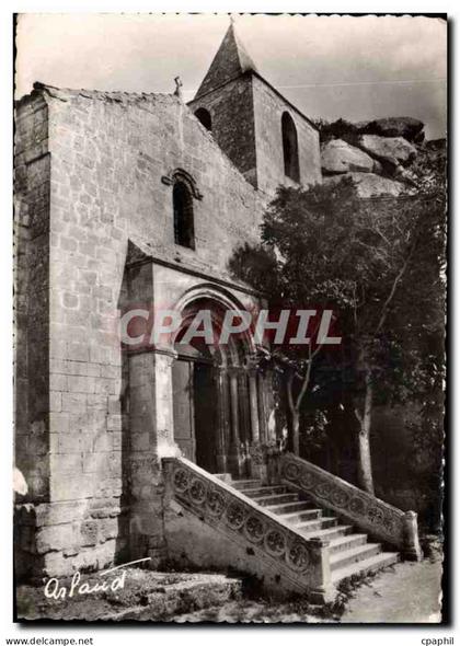 CPM Les Baux de Provence B du Rhone Eglise Saint Vincent Portail roman XII
