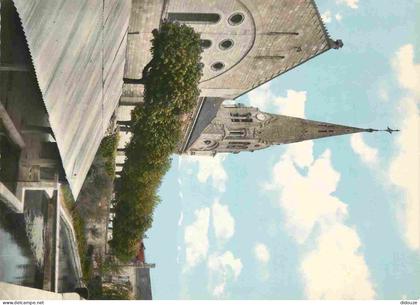 Carte Postale - 86 - Les Trois Moutiers - L'Eglise et les bords de la Barouze - Ancien Lavoir - Mention Photographie Vér