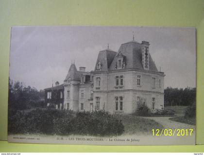 LES TROIS-MOUTIERS (VIENNE) LE CHATEAU DE JALNAY