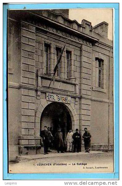LESNEVEN -- Le Collège