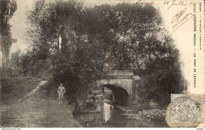 CPA Lesparre Le pont de lervaux