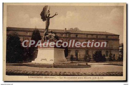 CPA Libourne Le Monument aux Morts