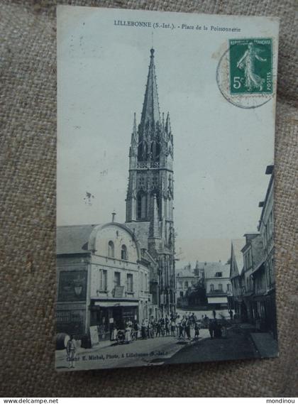 Cpa  LILLEBONNE Place de la Poissonnerie, carte animée. 1910