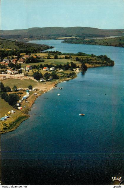 CPM Entre Peyrat Le Chateau et Royere Le Lac de Vassivieres