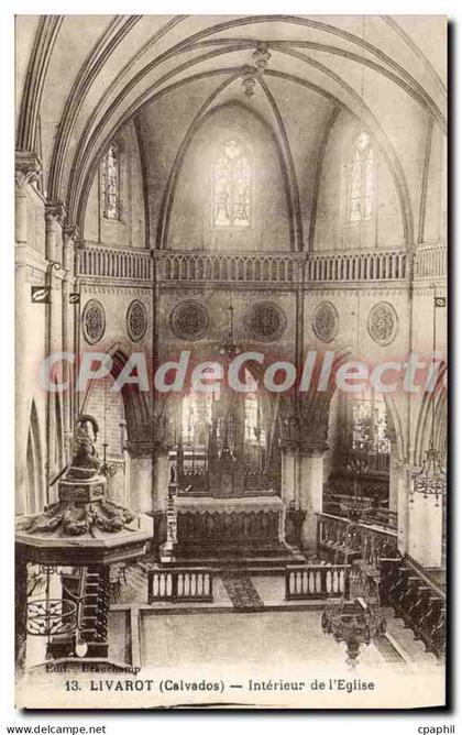CPA Livarot Calvados interieur de l'eglise
