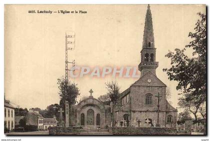 Loctudy CPA L'eglise et la place