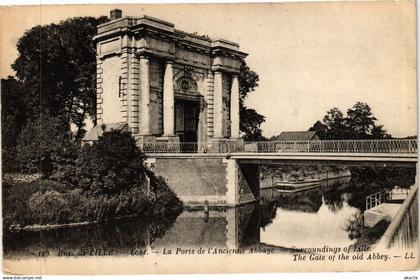 CPA Env de LILLE - LOOS - La porte de l'ancienne abbaye (194538)