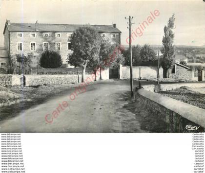 43.  LOUDES .  Colonie de Vacances .