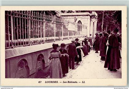 10273363 - Lourdes