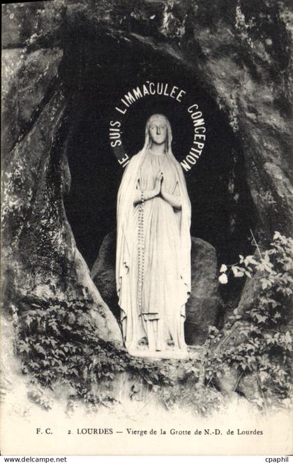 CPA Lourdes Vierge de la Grotte de N D de Lourdes