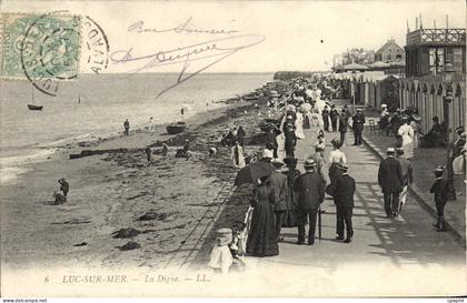 CPA Luc sur mer sur la digue