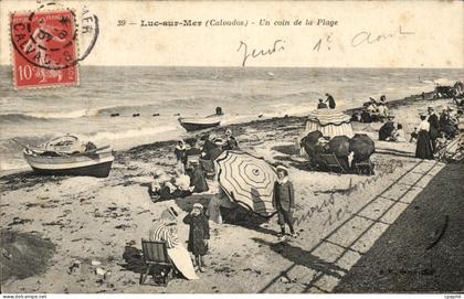 CPA Luc Sur Mer Un coin de la Plage