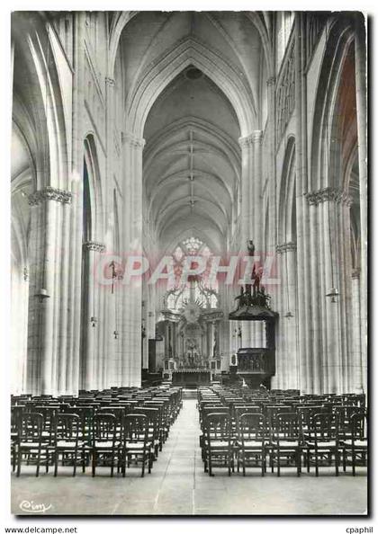 CPM Lucon (Vendee) Interieur de l'Eglise