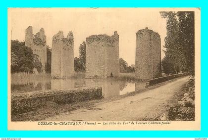 a808 / 213 86 - LUSSAC LES CHATEAUX Les Piles du Pont de l'ancien Chateau