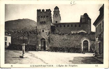 CPA Luz Saint Sauveur l'Eglise des Templiers